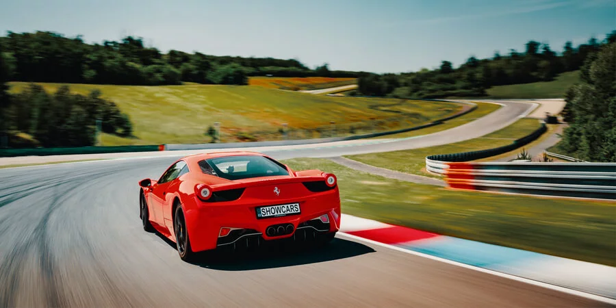 Jízda ve Ferrari 458 Italia v Mostě